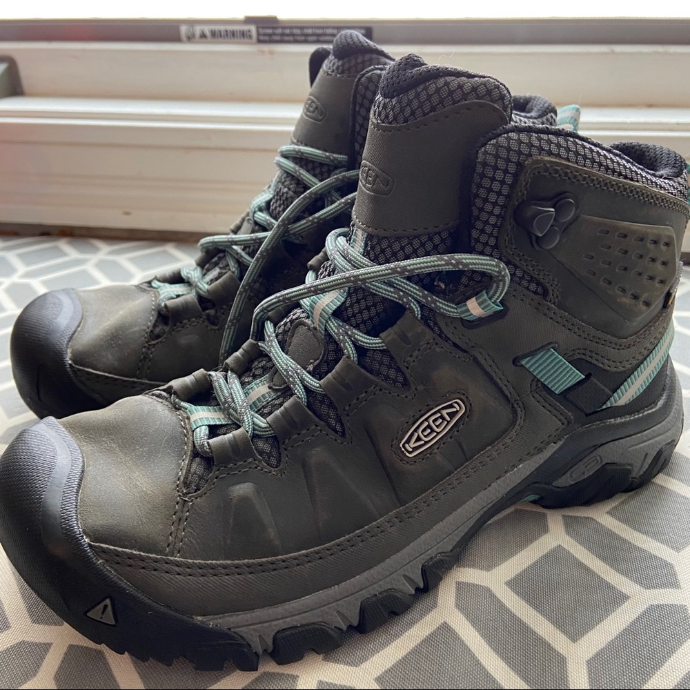 Keen Targhee Hiking Shoe